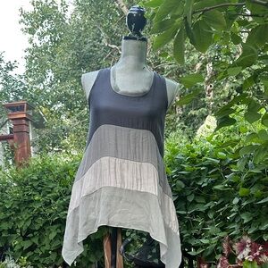Simply Vera Vera Wang Tones of Gray Tank Top